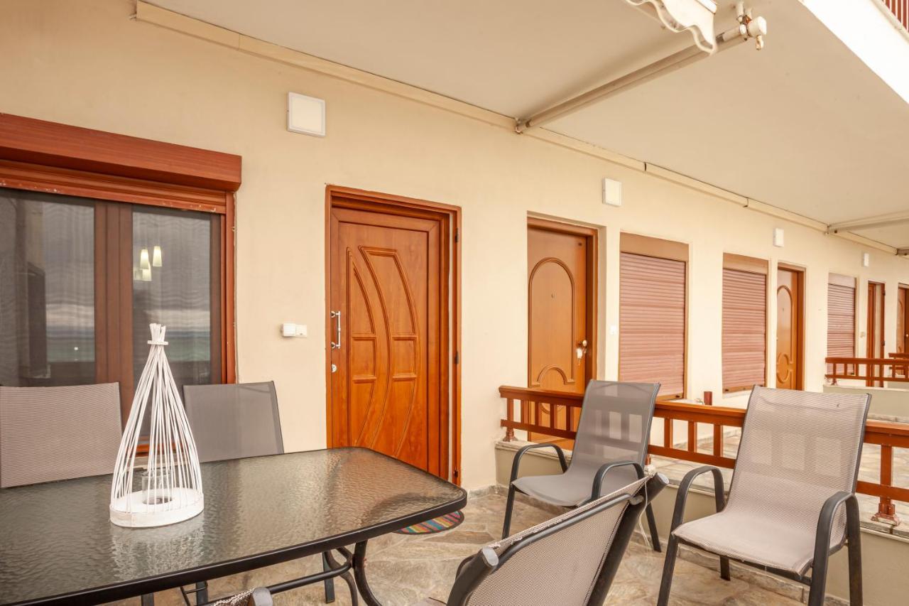 Rafaella Sea View Apartments 1 Pefkochori Exterior foto